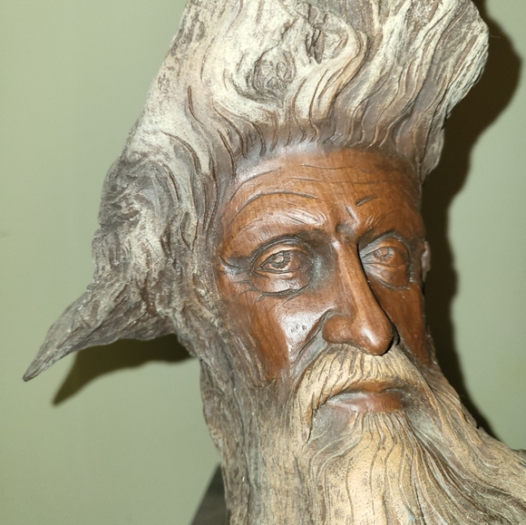 Sculpture - Picture 1 of 12